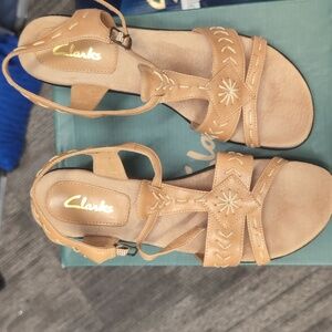 Clark's Wedge Sandal NEW